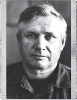  Аксёнов 
 Николай Алексеевич  
