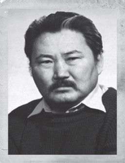  Халзанов 
 Барас Цыретарович 