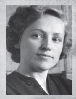  Лось 
 Евдокия Яковлевна 