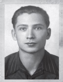  Павлинов 
 Владимир Константинович 