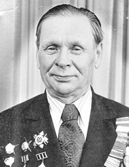  Старостин 
 Александр Андреевич 