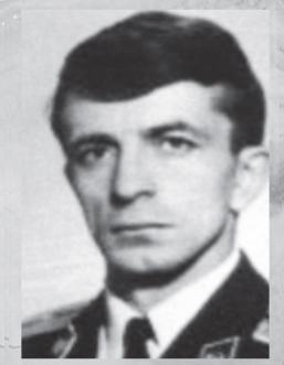  Головяшкин 
 Владимир Николаевич 