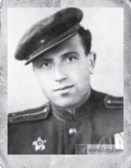  Кулиев 
 Кайсын Шуваевич 